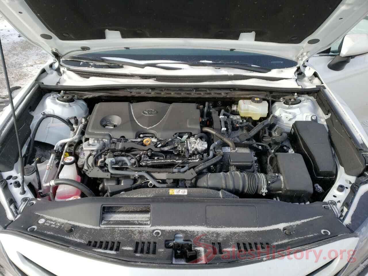 4T1K31AKXNU593044 2022 TOYOTA CAMRY