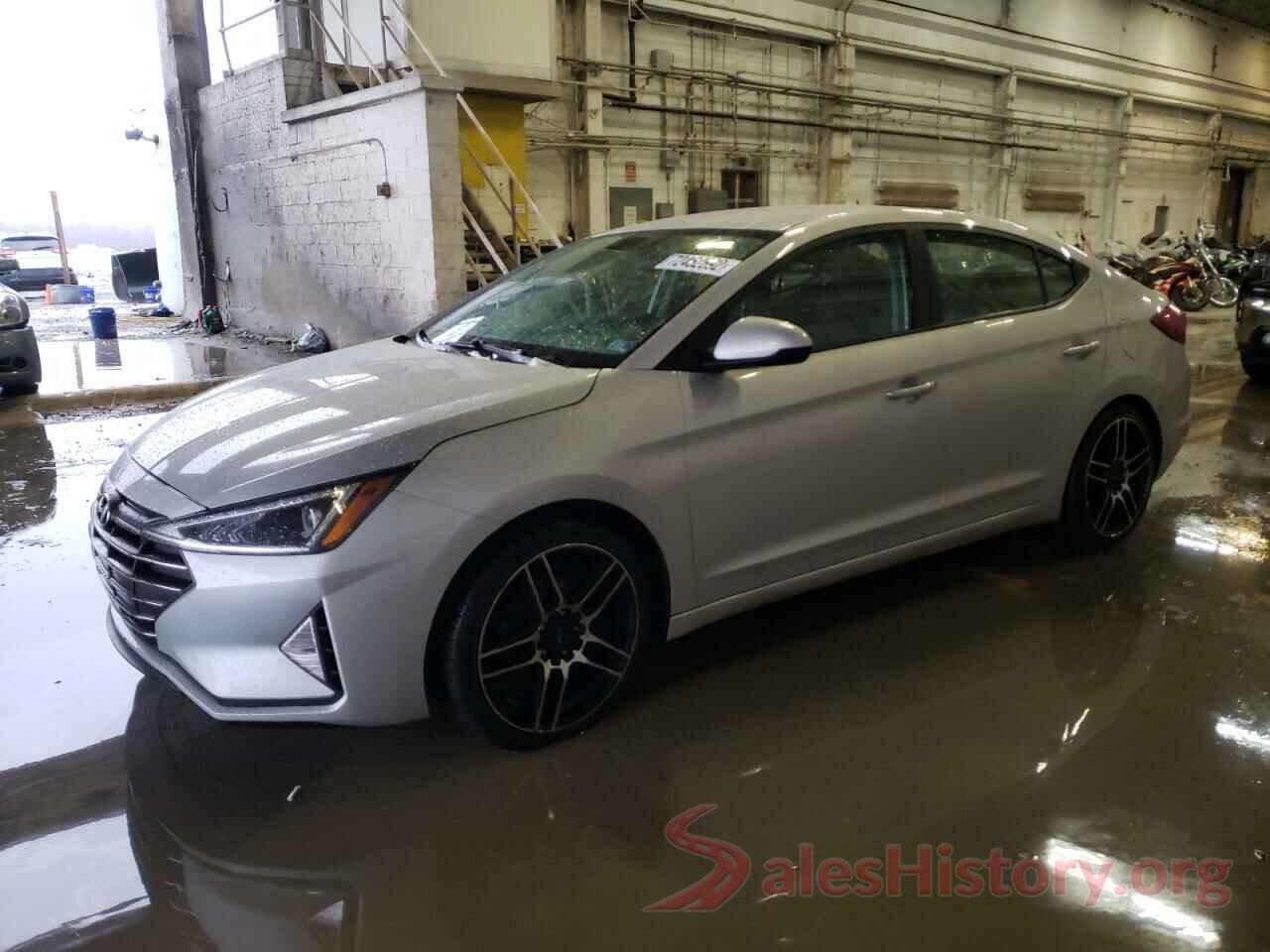 5NPD74LF9KH405817 2019 HYUNDAI ELANTRA