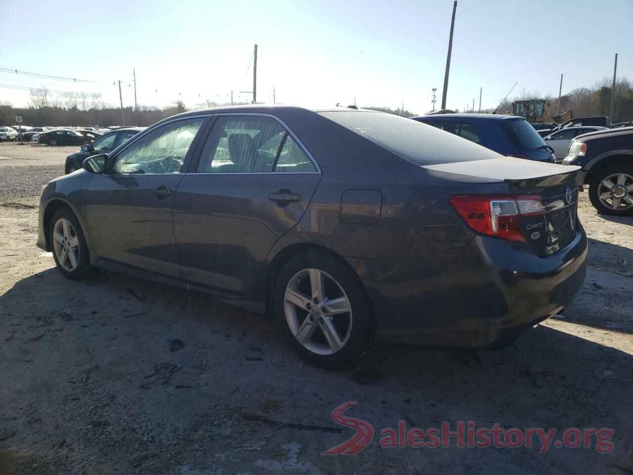 4T1BF1FK1EU840158 2014 TOYOTA CAMRY