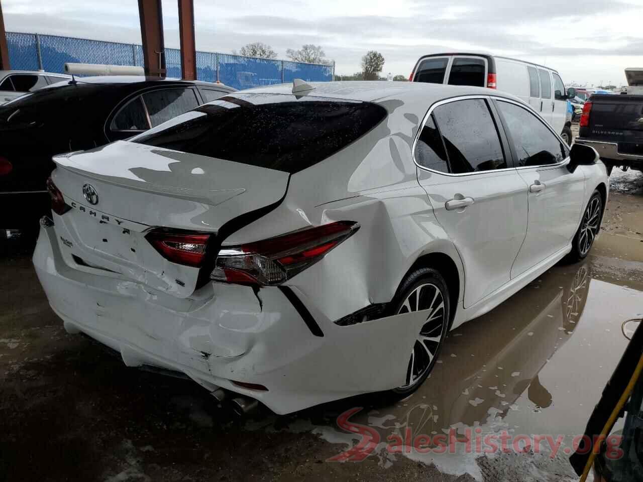 4T1B11HKXKU852798 2019 TOYOTA CAMRY