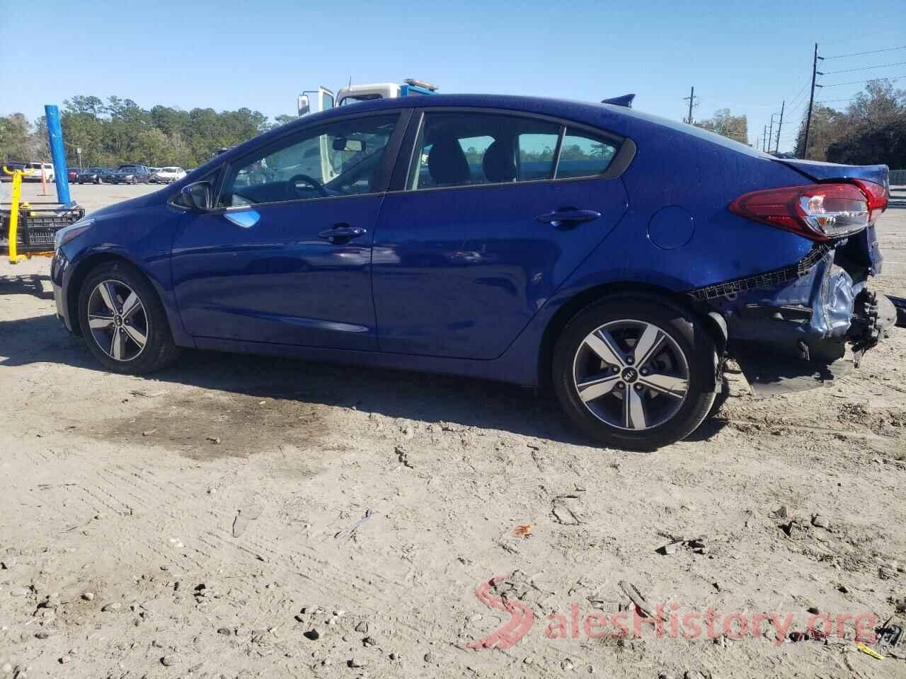 3KPFL4A76JE174779 2018 KIA FORTE