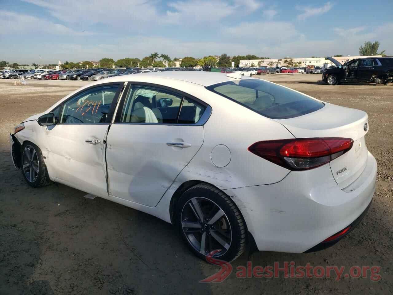 3KPFL4A8XJE242574 2018 KIA FORTE