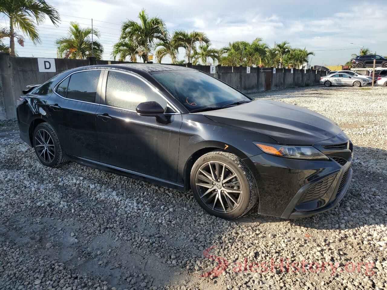 4T1G11AKXMU481791 2021 TOYOTA CAMRY