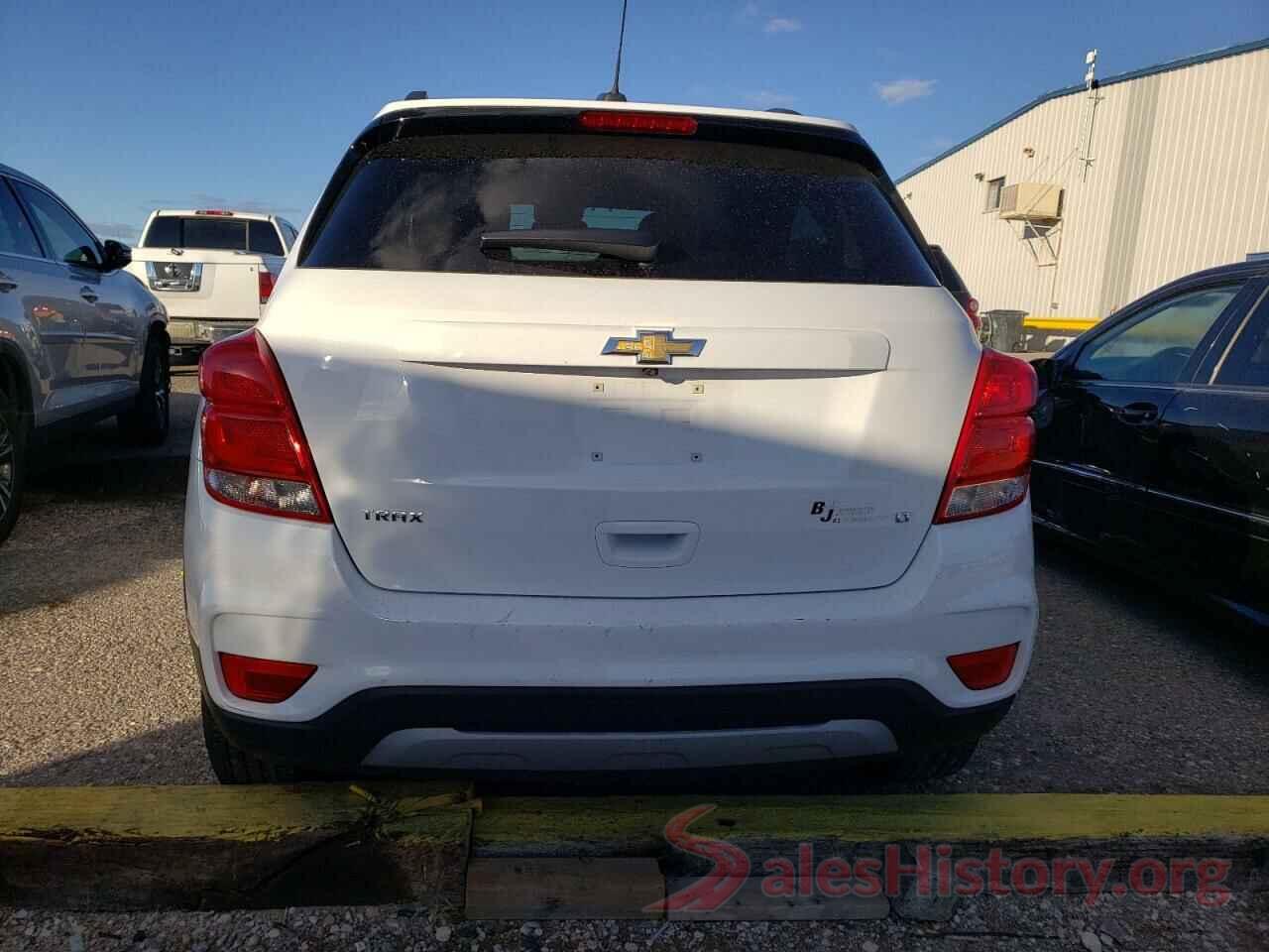 KL7CJLSB8JB510769 2018 CHEVROLET TRAX