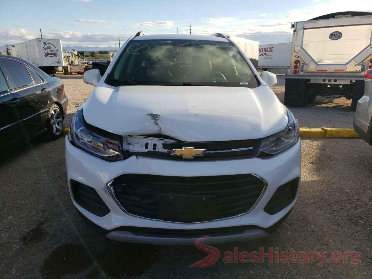 KL7CJLSB8JB510769 2018 CHEVROLET TRAX