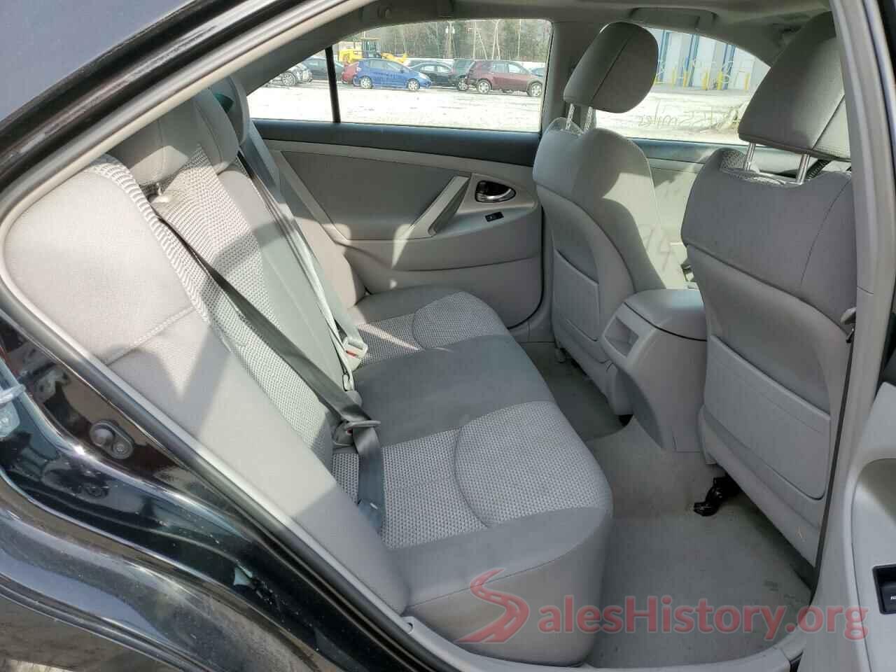 4T1BF3EK2BU687833 2011 TOYOTA CAMRY