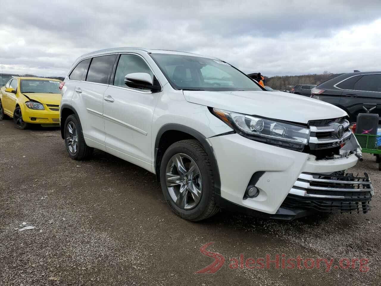 5TDDZRFH4JS496833 2018 TOYOTA HIGHLANDER