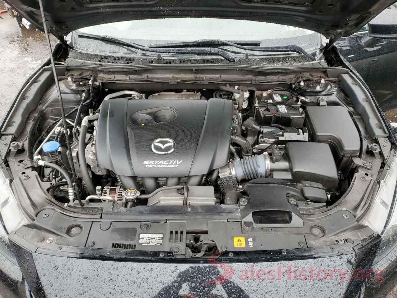 3MZBN1L30JM250887 2018 MAZDA 3