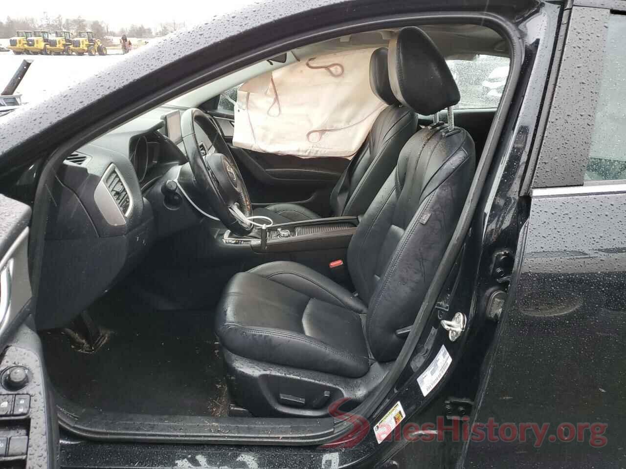 3MZBN1L30JM250887 2018 MAZDA 3