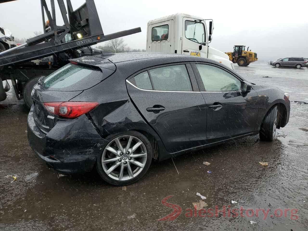 3MZBN1L30JM250887 2018 MAZDA 3