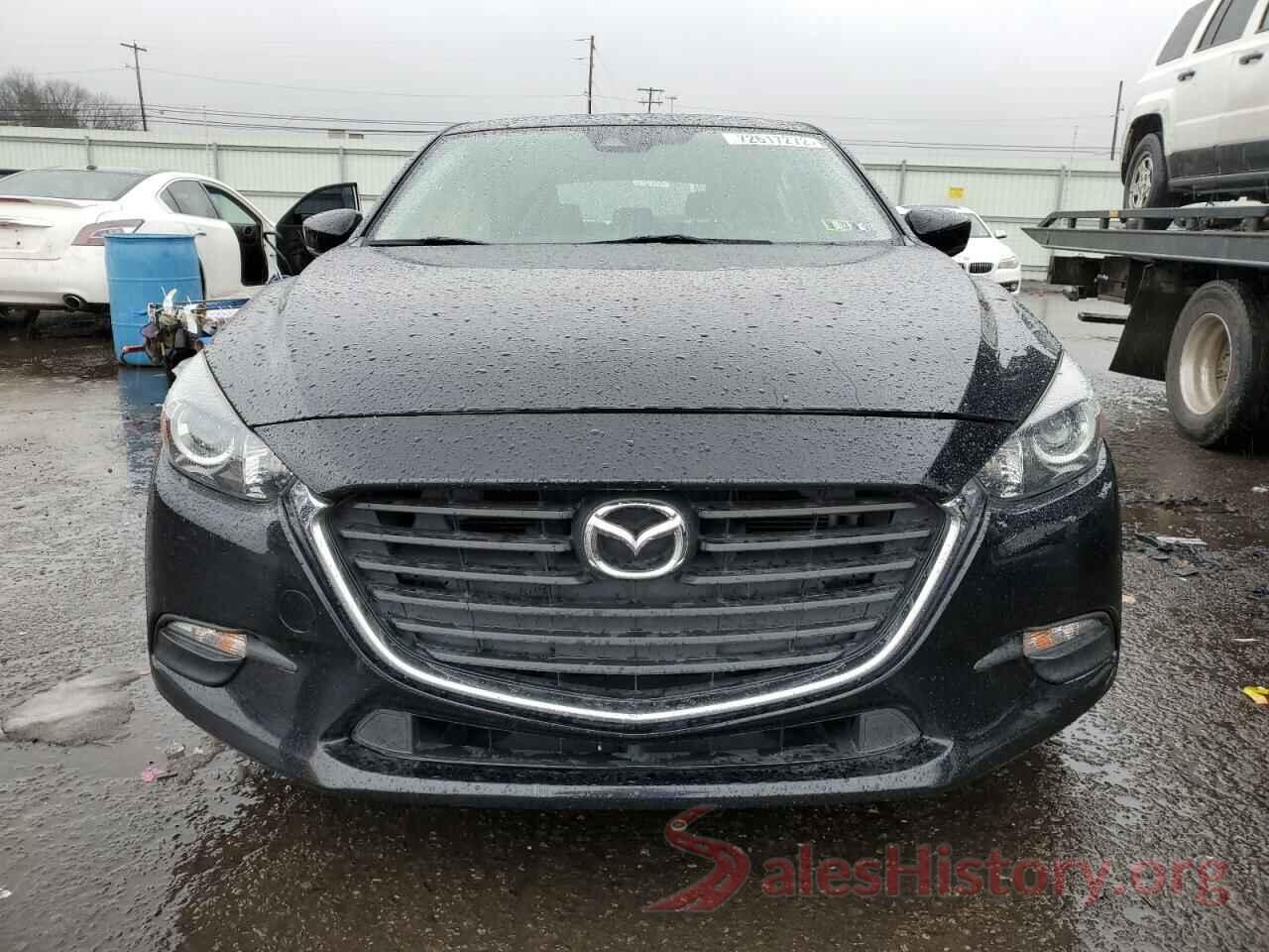 3MZBN1L30JM250887 2018 MAZDA 3