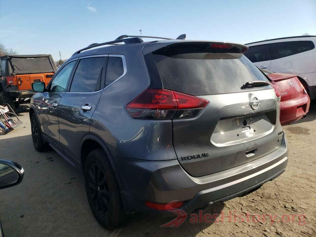 5N1AT2MV1JC758888 2018 NISSAN ROGUE