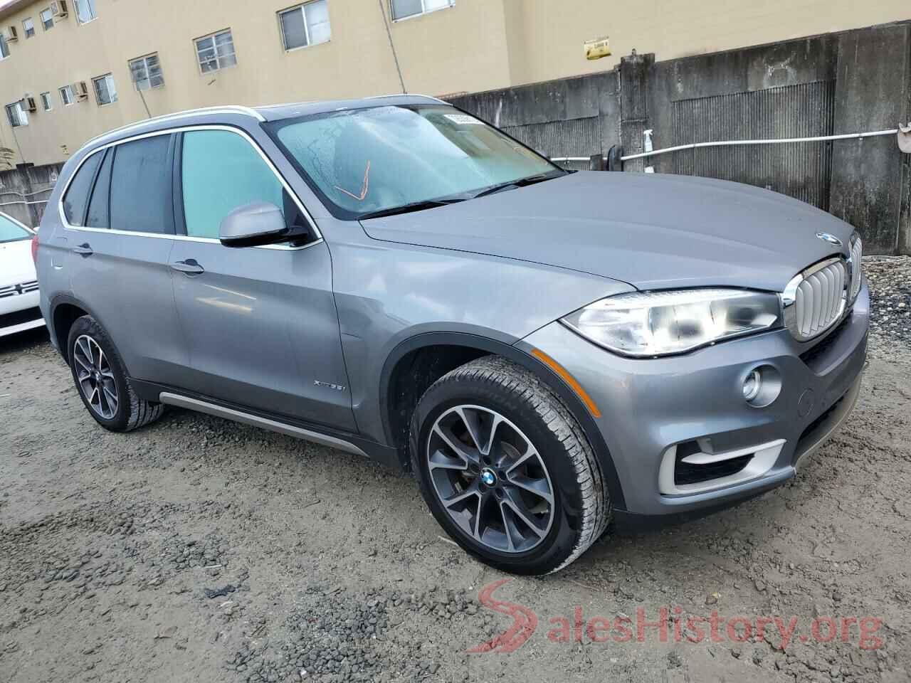 5UXKR0C3XH0V72773 2017 BMW X5