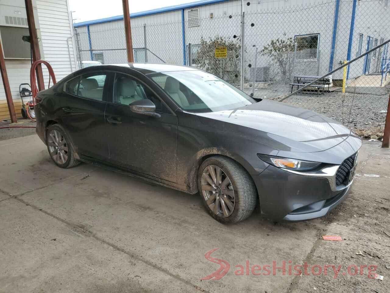 3MZBPBCM0LM129806 2020 MAZDA 3