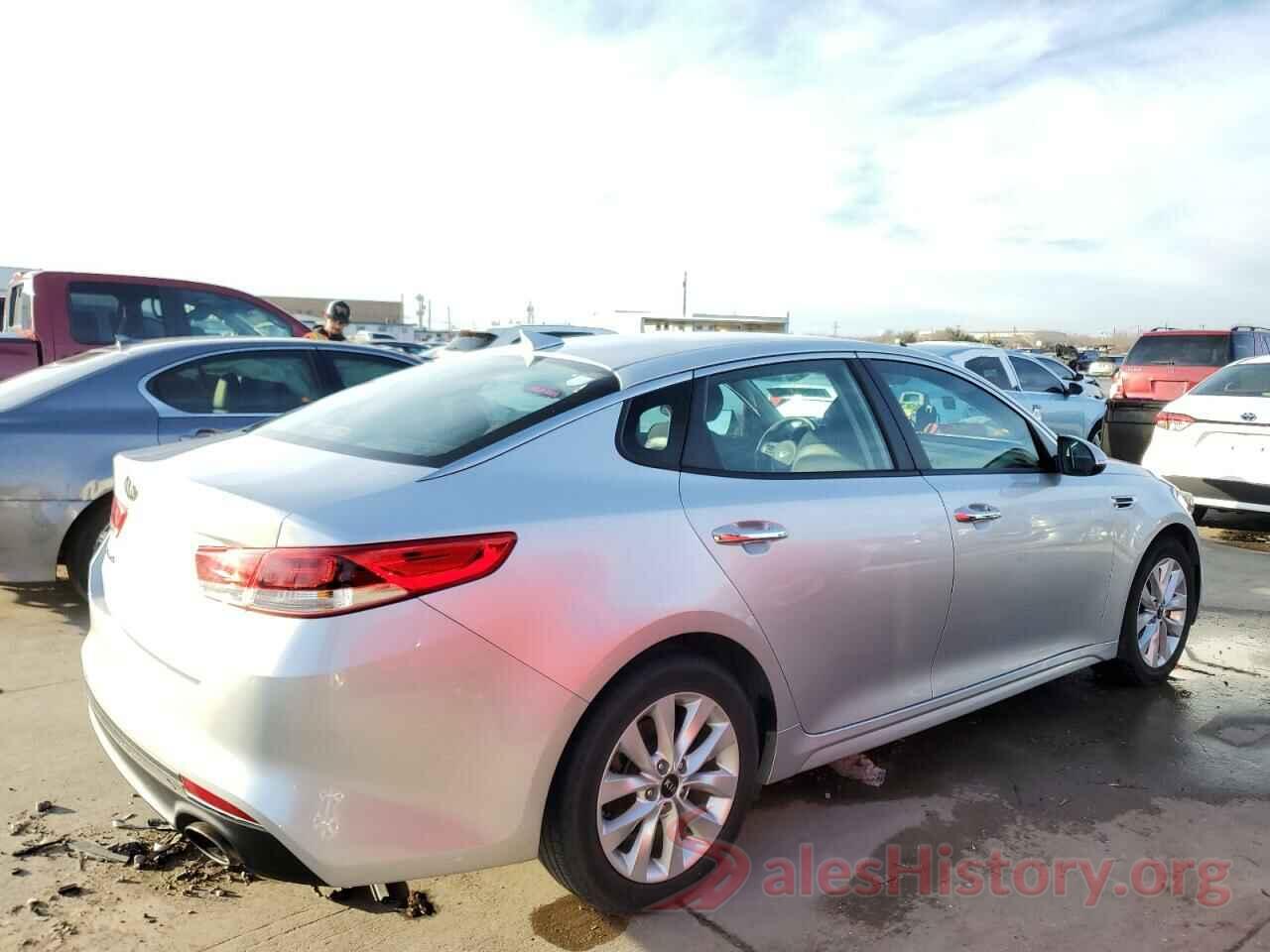 5XXGT4L31HG160868 2017 KIA OPTIMA