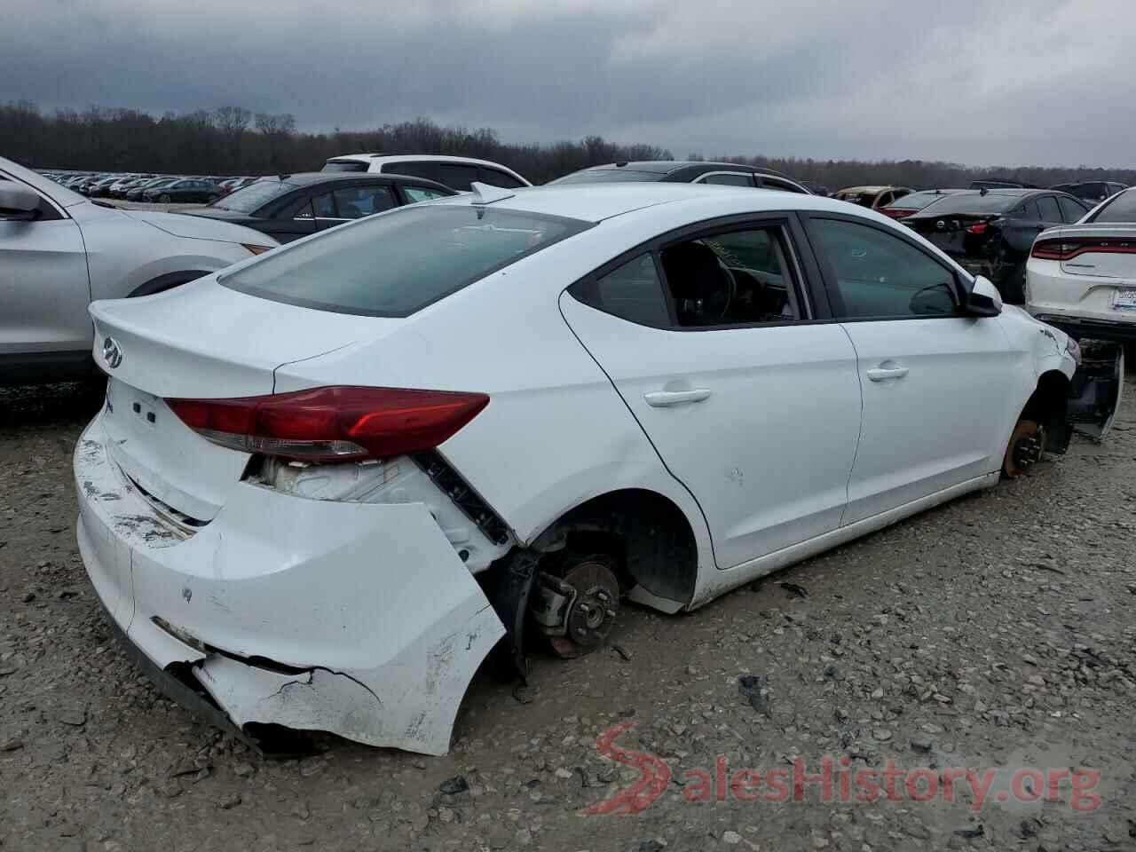 5NPD84LF2JH237613 2018 HYUNDAI ELANTRA