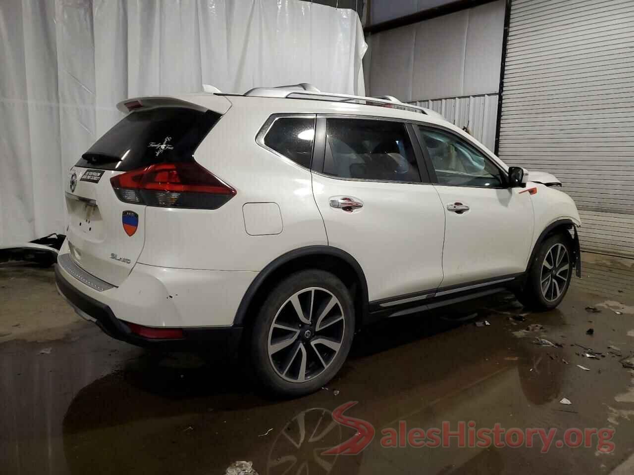 JN8AT2MV2JW302504 2018 NISSAN ROGUE