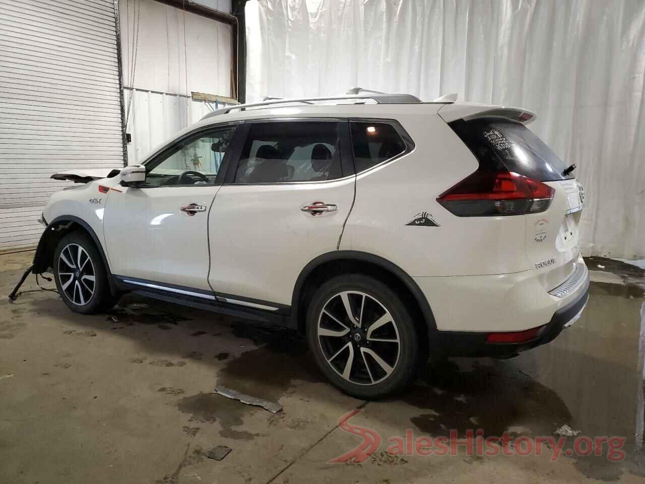 JN8AT2MV2JW302504 2018 NISSAN ROGUE