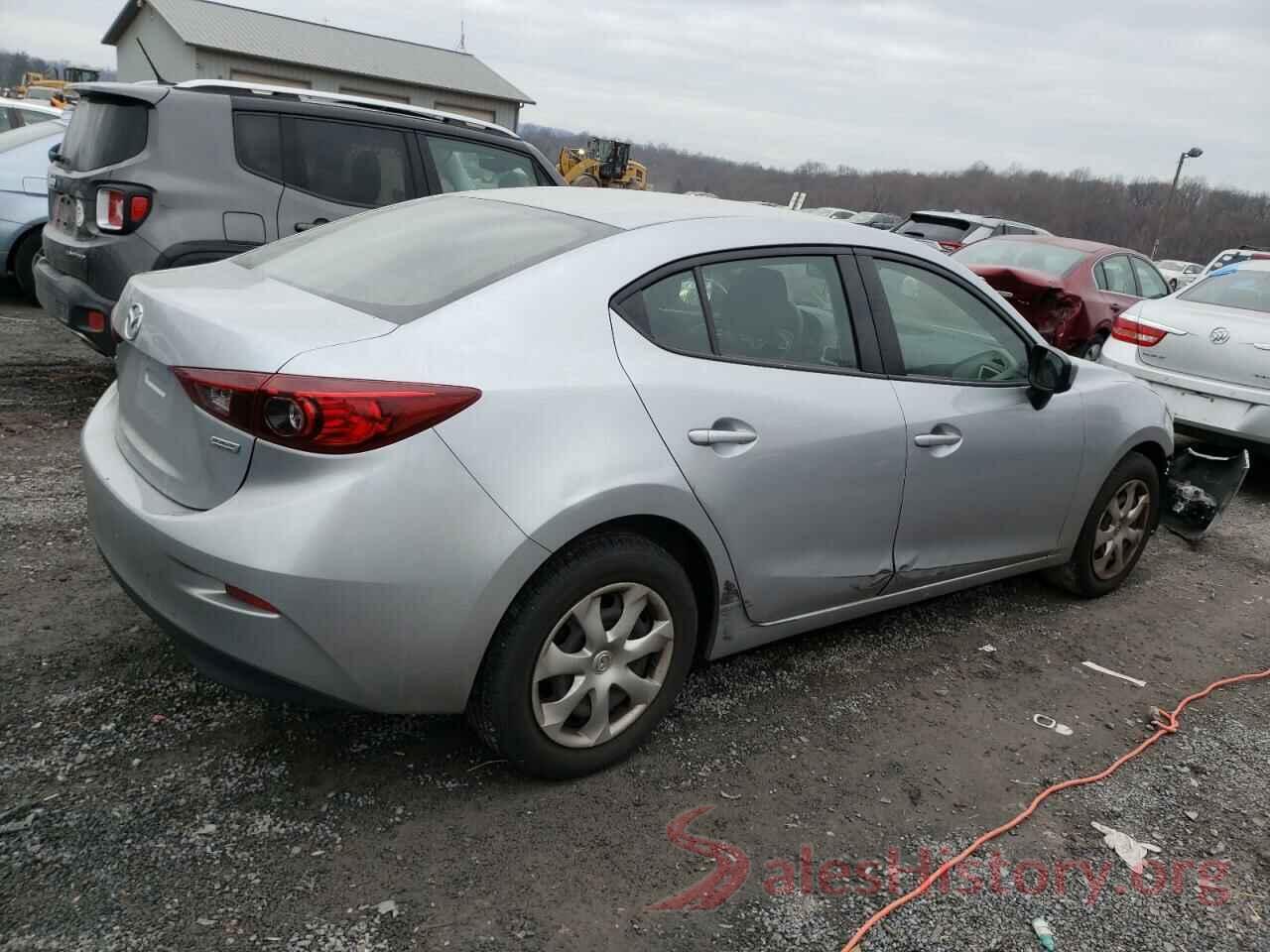 3MZBN1U7XJM275751 2018 MAZDA 3