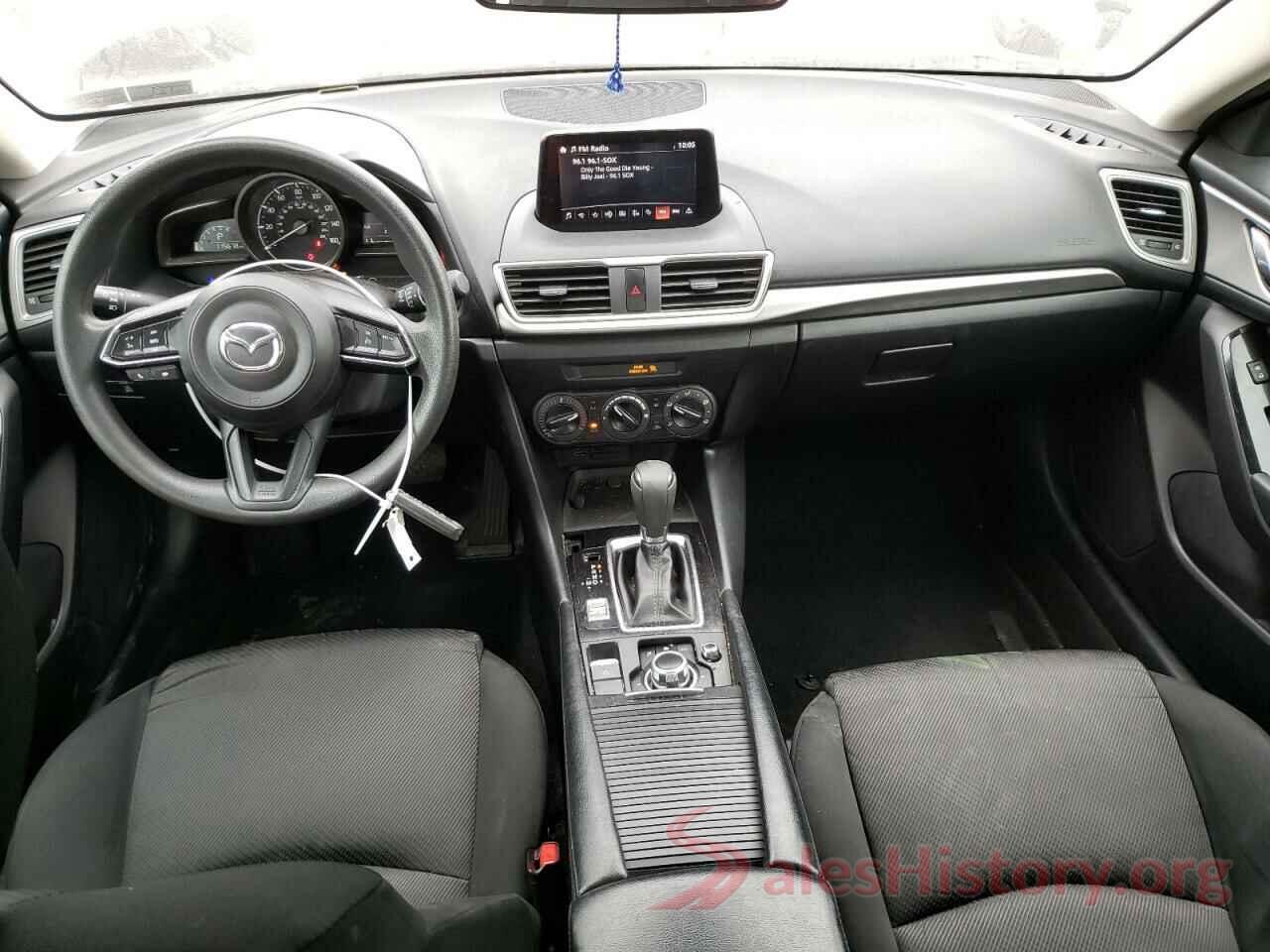 3MZBN1U7XJM275751 2018 MAZDA 3