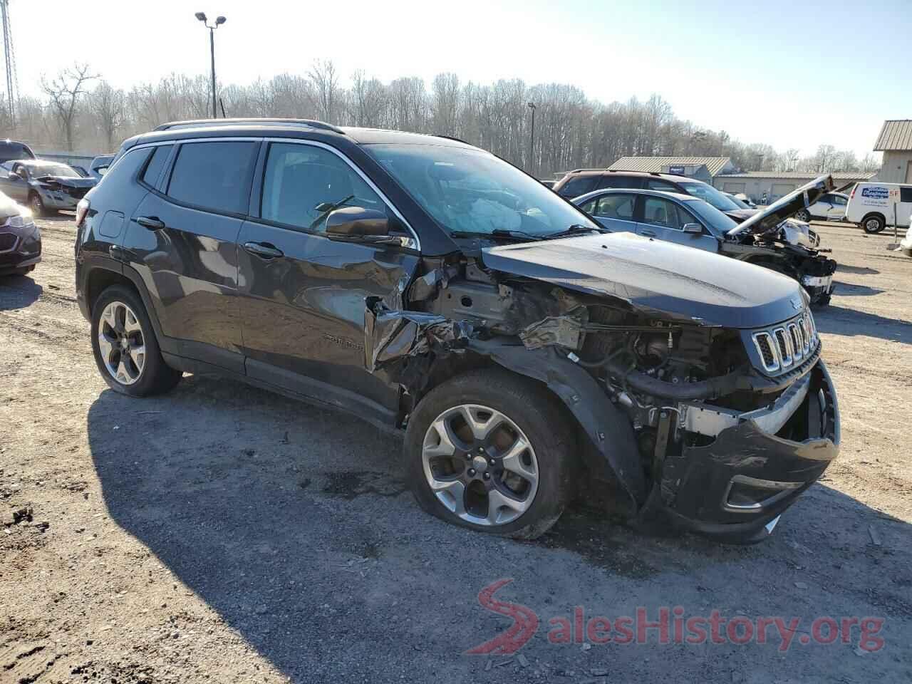 3C4NJDCB0JT207158 2018 JEEP COMPASS