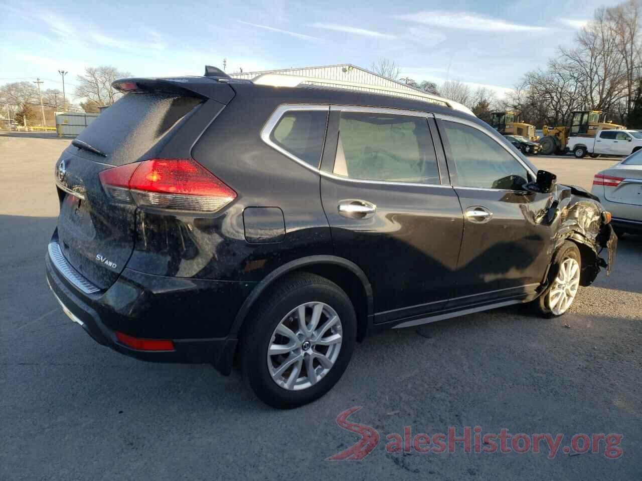 5N1AT2MV2HC824228 2017 NISSAN ROGUE