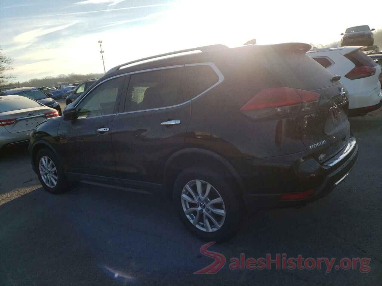 5N1AT2MV2HC824228 2017 NISSAN ROGUE