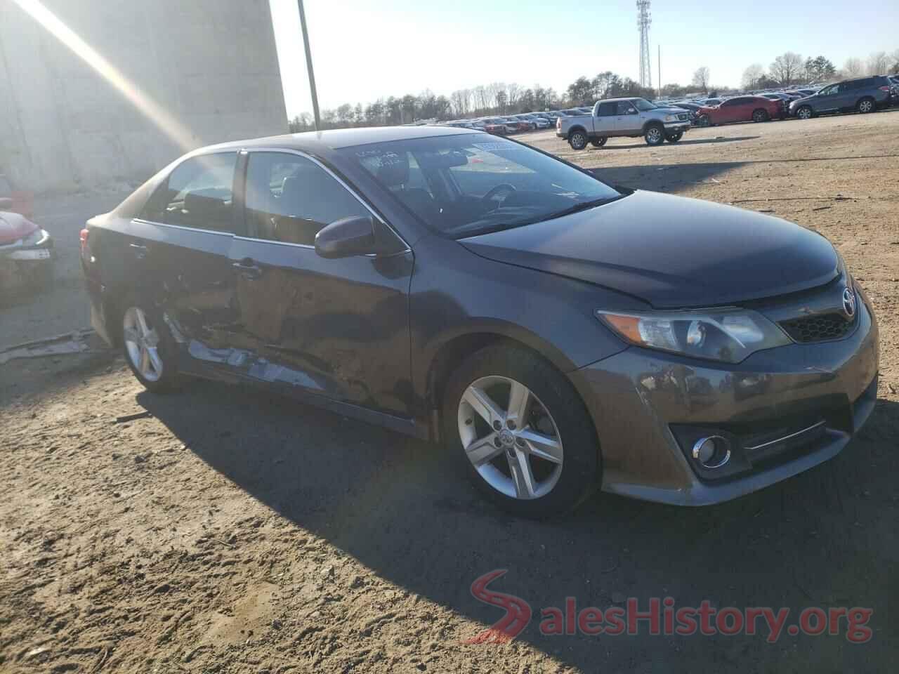 4T1BF1FK0EU772399 2014 TOYOTA CAMRY