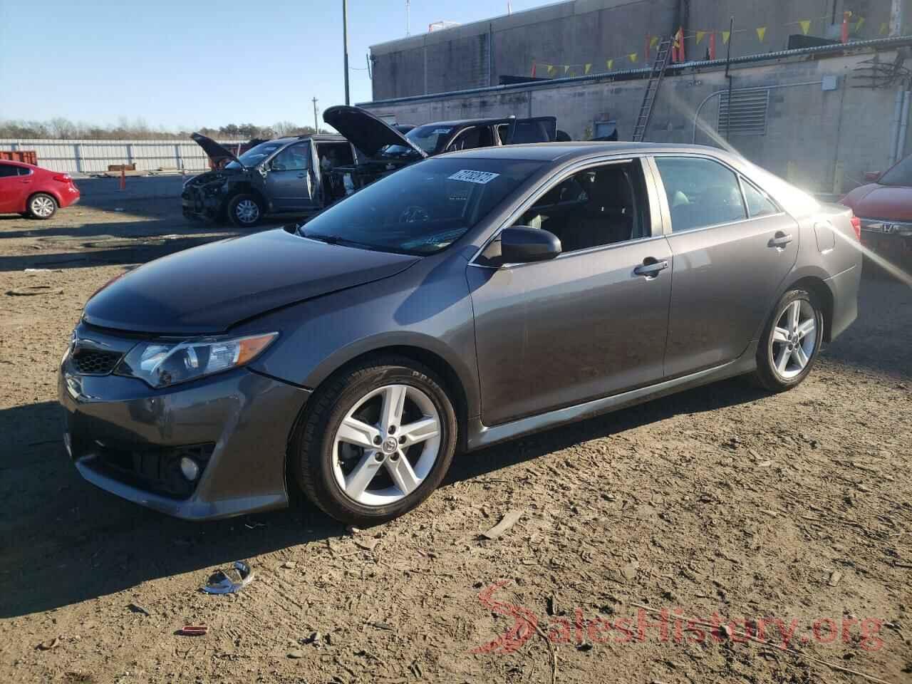 4T1BF1FK0EU772399 2014 TOYOTA CAMRY