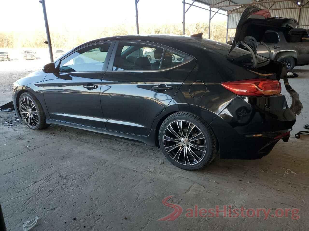 KMHD04LB2JU479193 2018 HYUNDAI ELANTRA