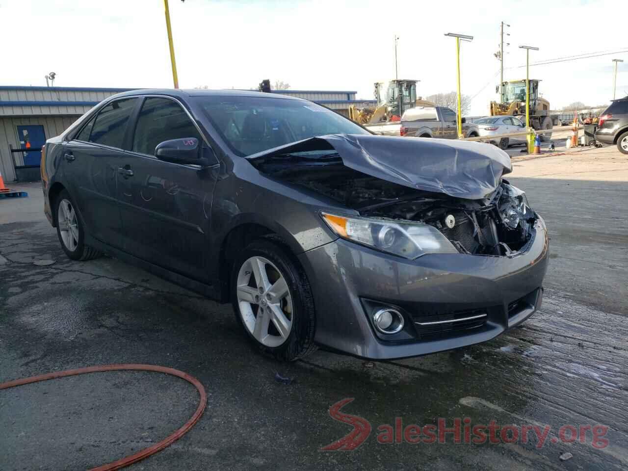 4T1BF1FK0EU466822 2014 TOYOTA CAMRY