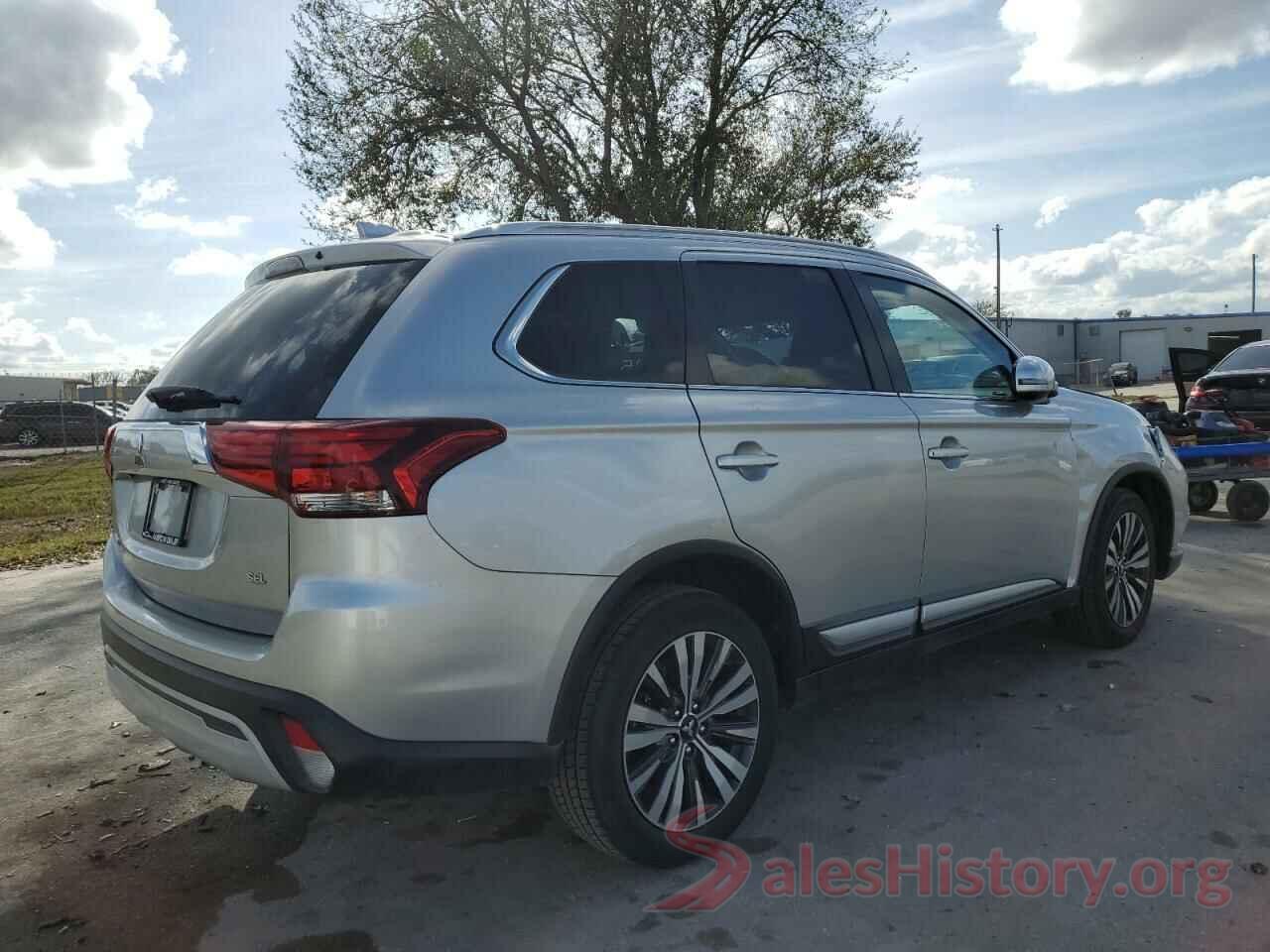 JA4AD3A36LJ000368 2020 MITSUBISHI OUTLANDER