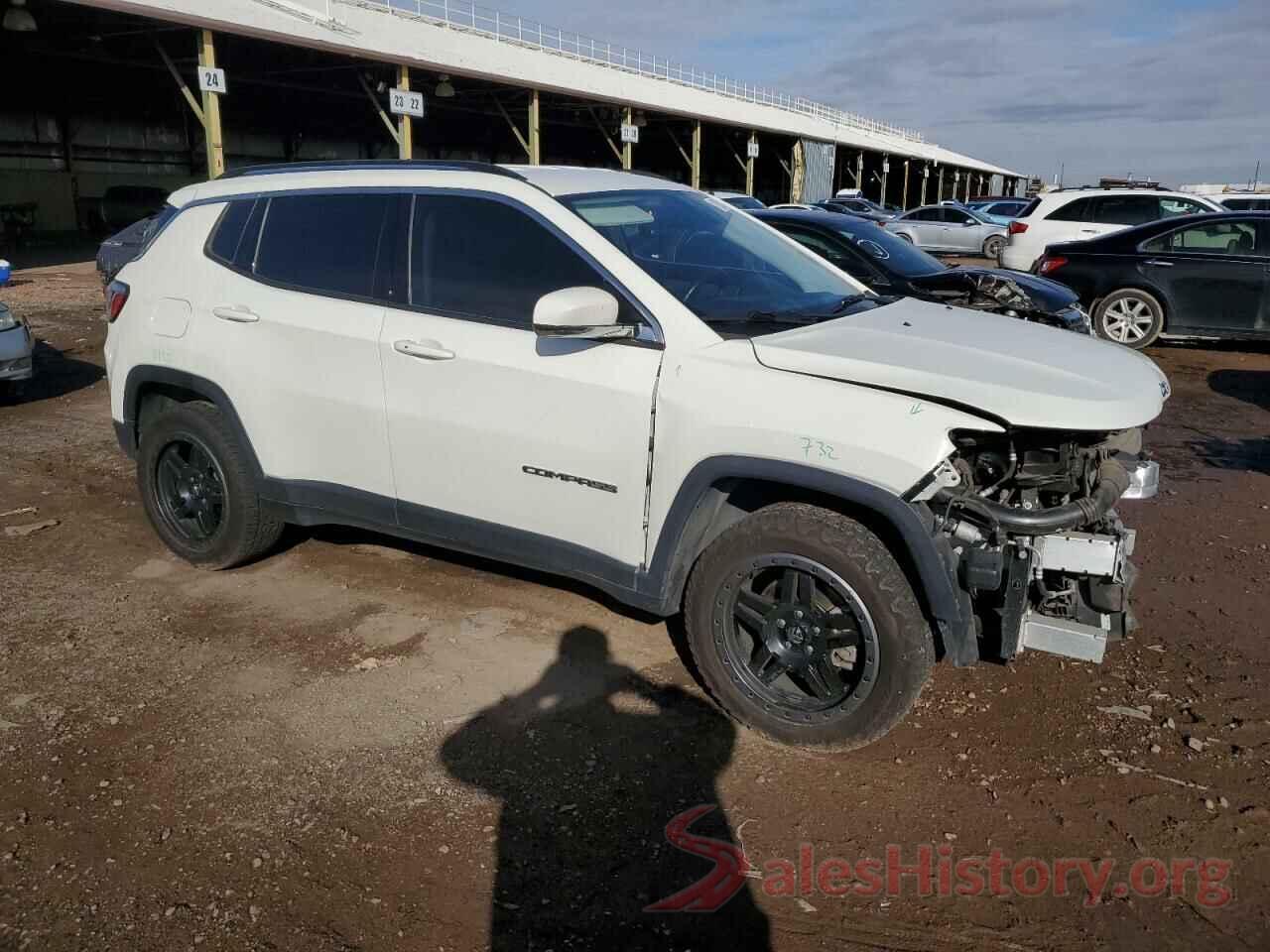 3C4NJDCB1KT620949 2019 JEEP COMPASS