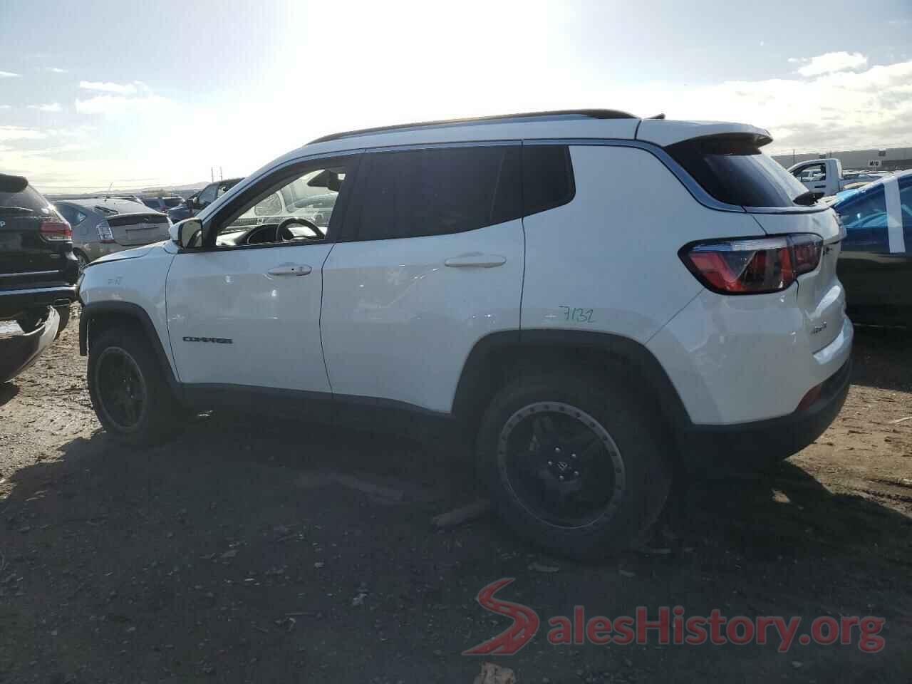 3C4NJDCB1KT620949 2019 JEEP COMPASS