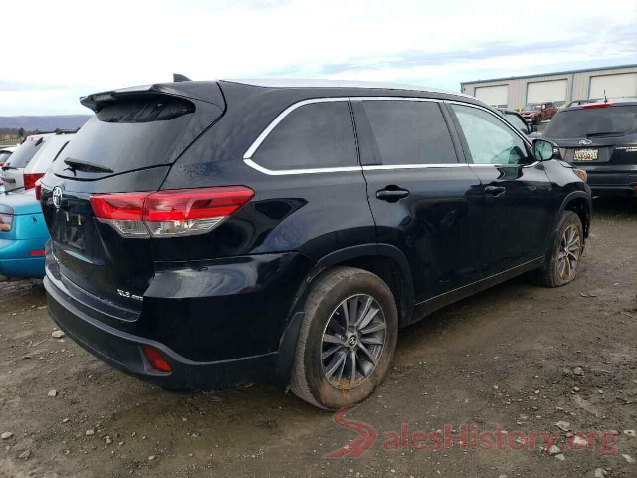 5TDJZRFH1JS555713 2018 TOYOTA HIGHLANDER