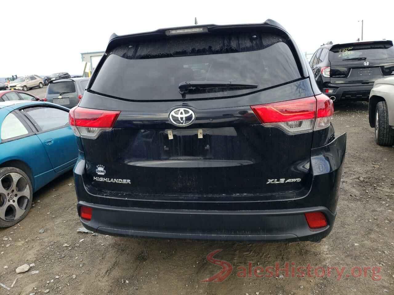 5TDJZRFH1JS555713 2018 TOYOTA HIGHLANDER