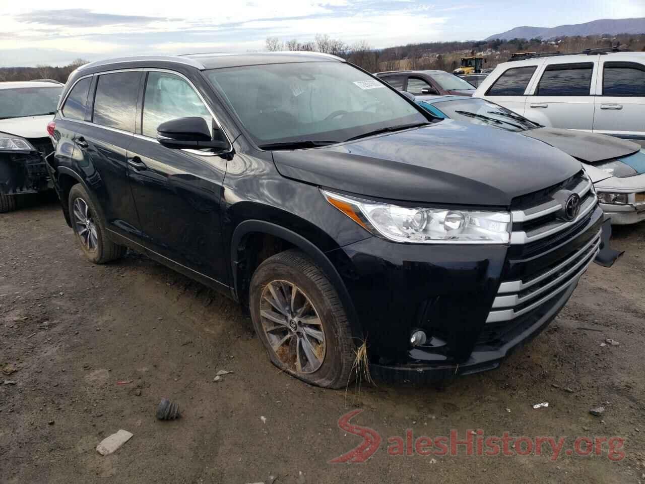 5TDJZRFH1JS555713 2018 TOYOTA HIGHLANDER