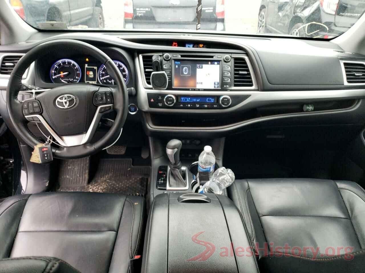 5TDJZRFH1JS555713 2018 TOYOTA HIGHLANDER