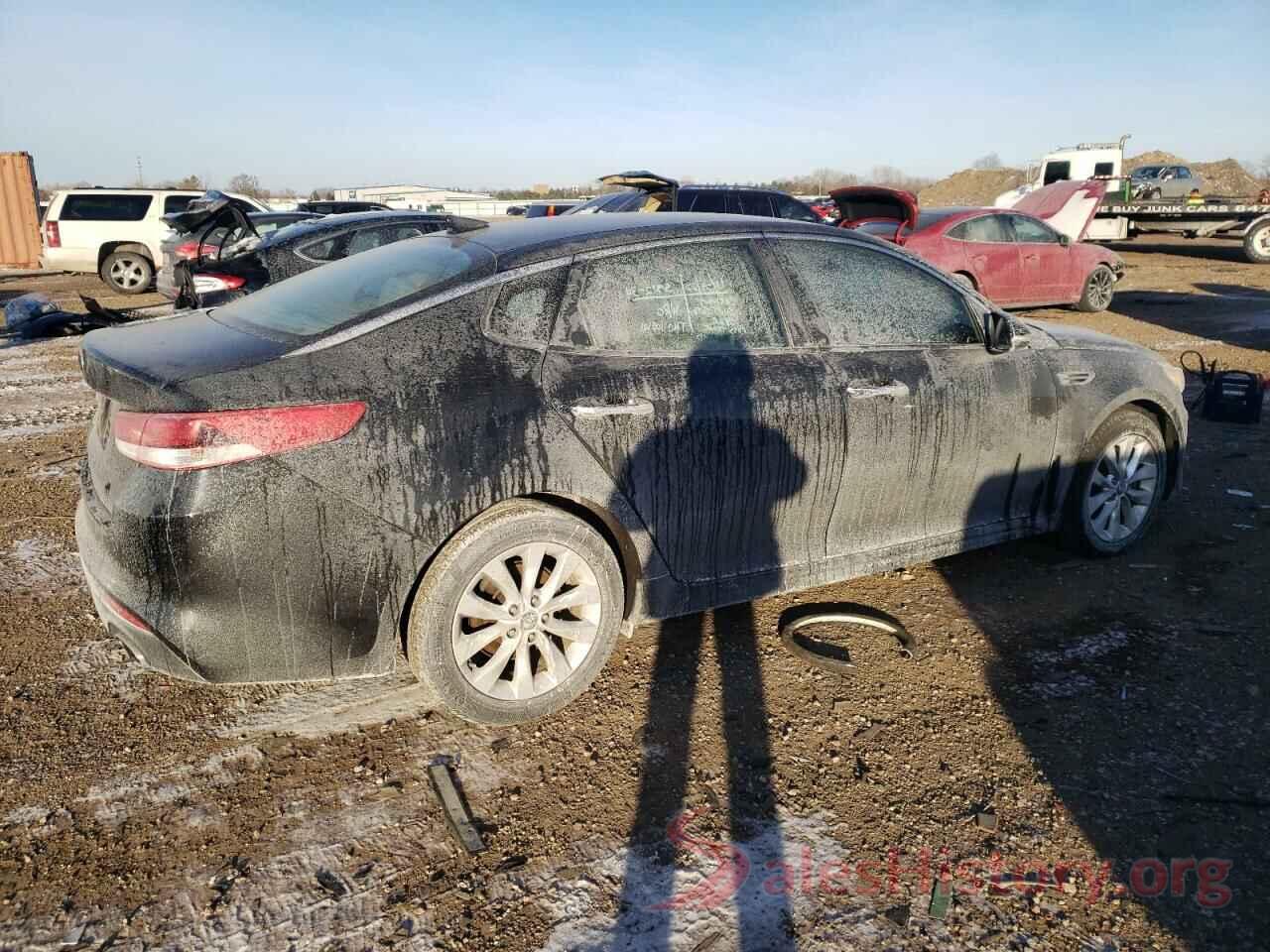 5XXGT4L37JG252993 2018 KIA OPTIMA