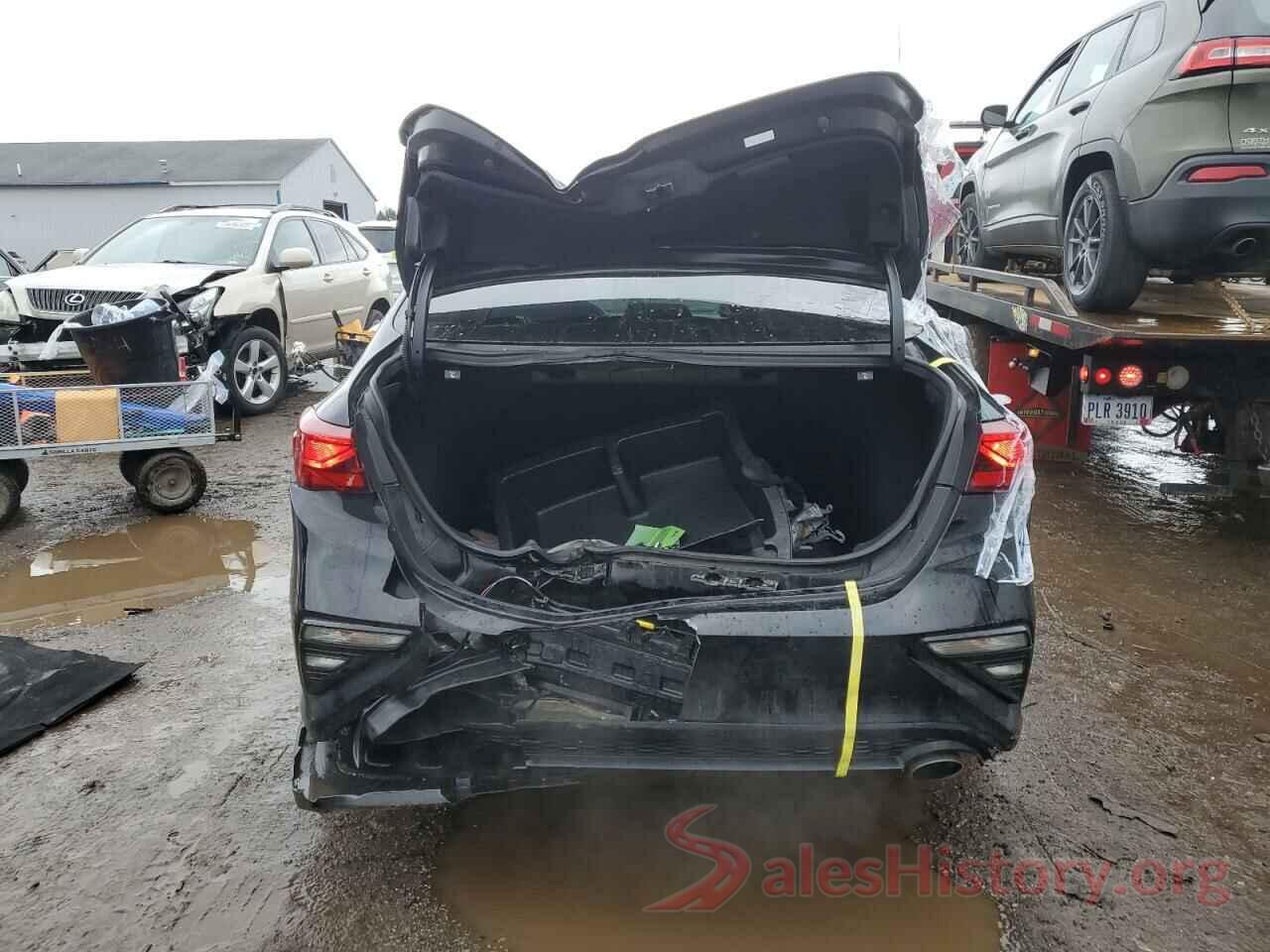 3KPF24AD8KE061510 2019 KIA FORTE