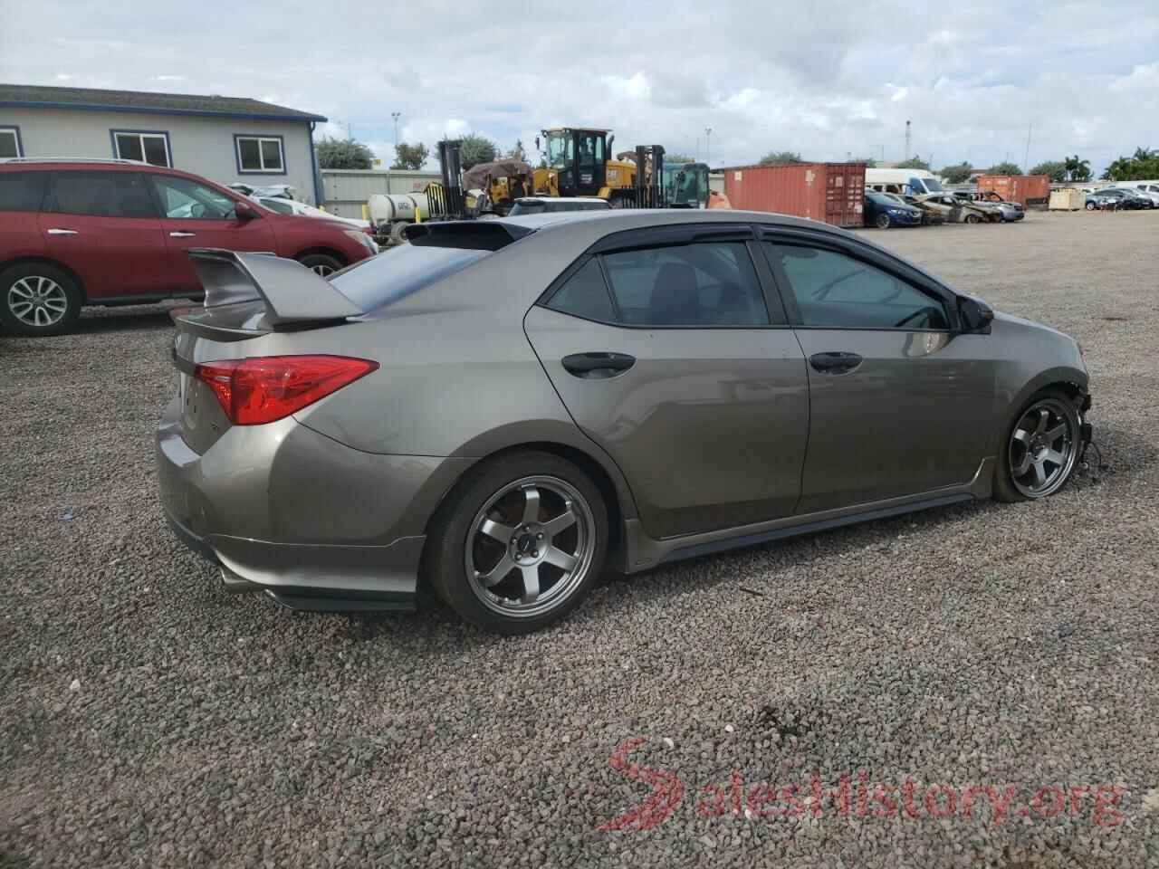 5YFBURHE0JP843415 2018 TOYOTA COROLLA