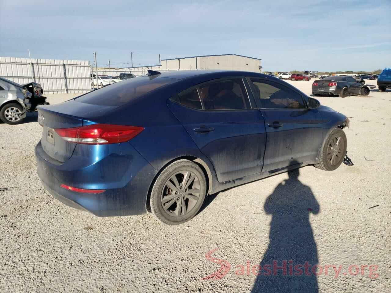 5NPD84LF2JH245582 2018 HYUNDAI ELANTRA