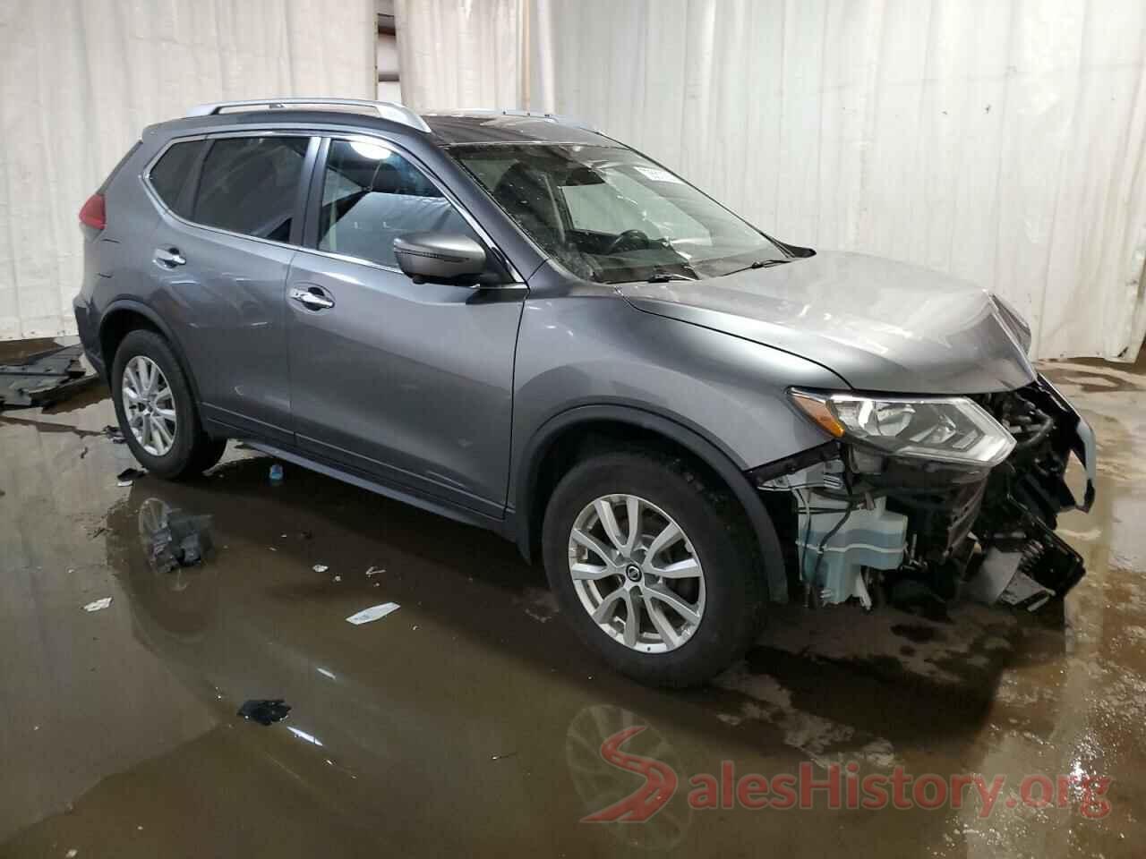 KNMAT2MV4HP581387 2017 NISSAN ROGUE