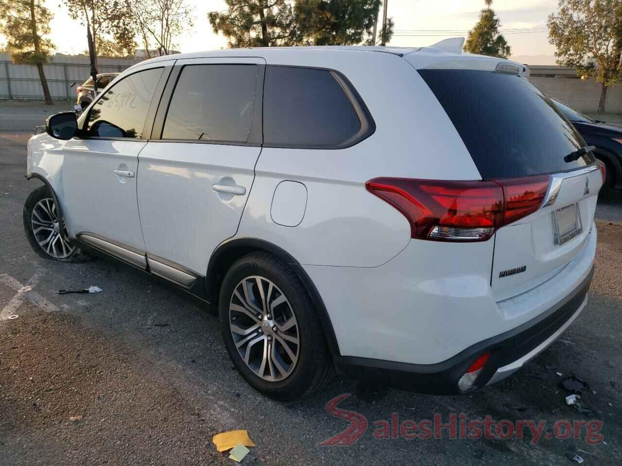 JA4AD2A30JZ010113 2018 MITSUBISHI OUTLANDER