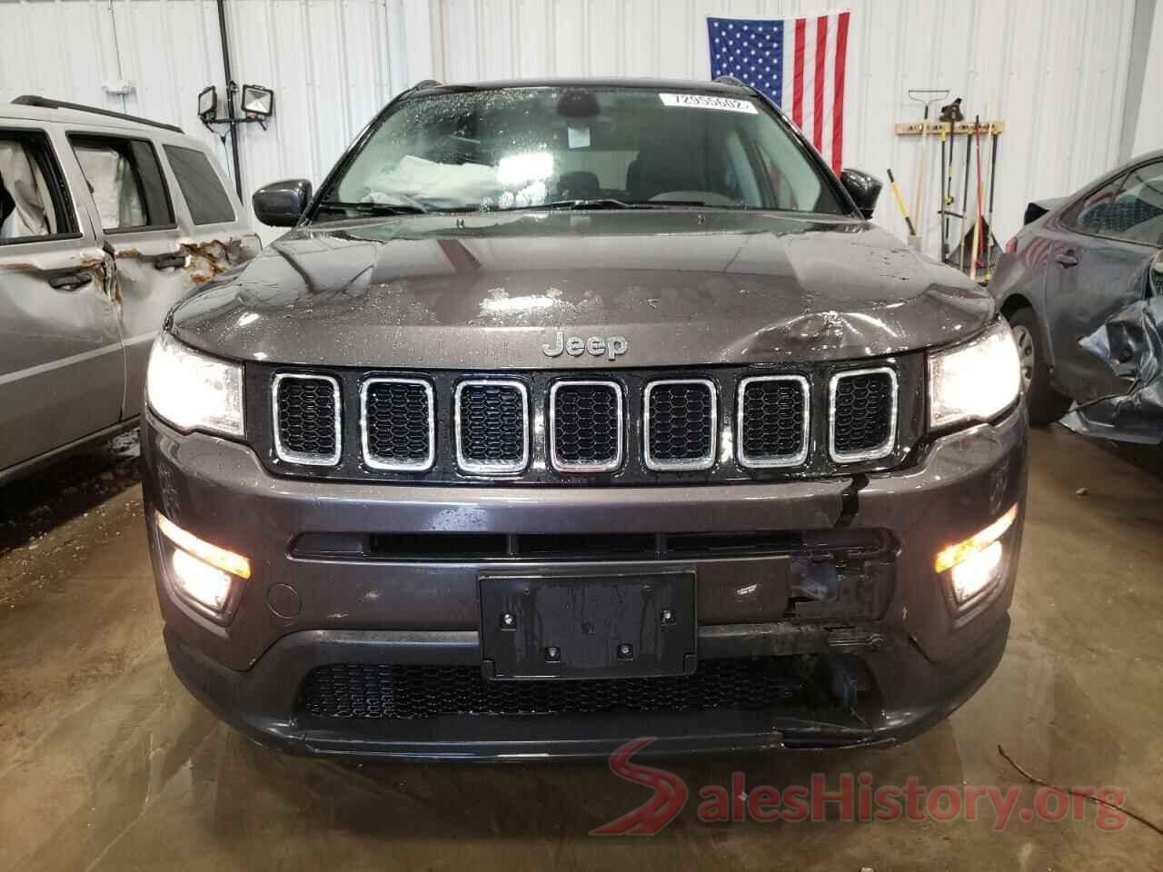 3C4NJDBB6JT161725 2018 JEEP COMPASS