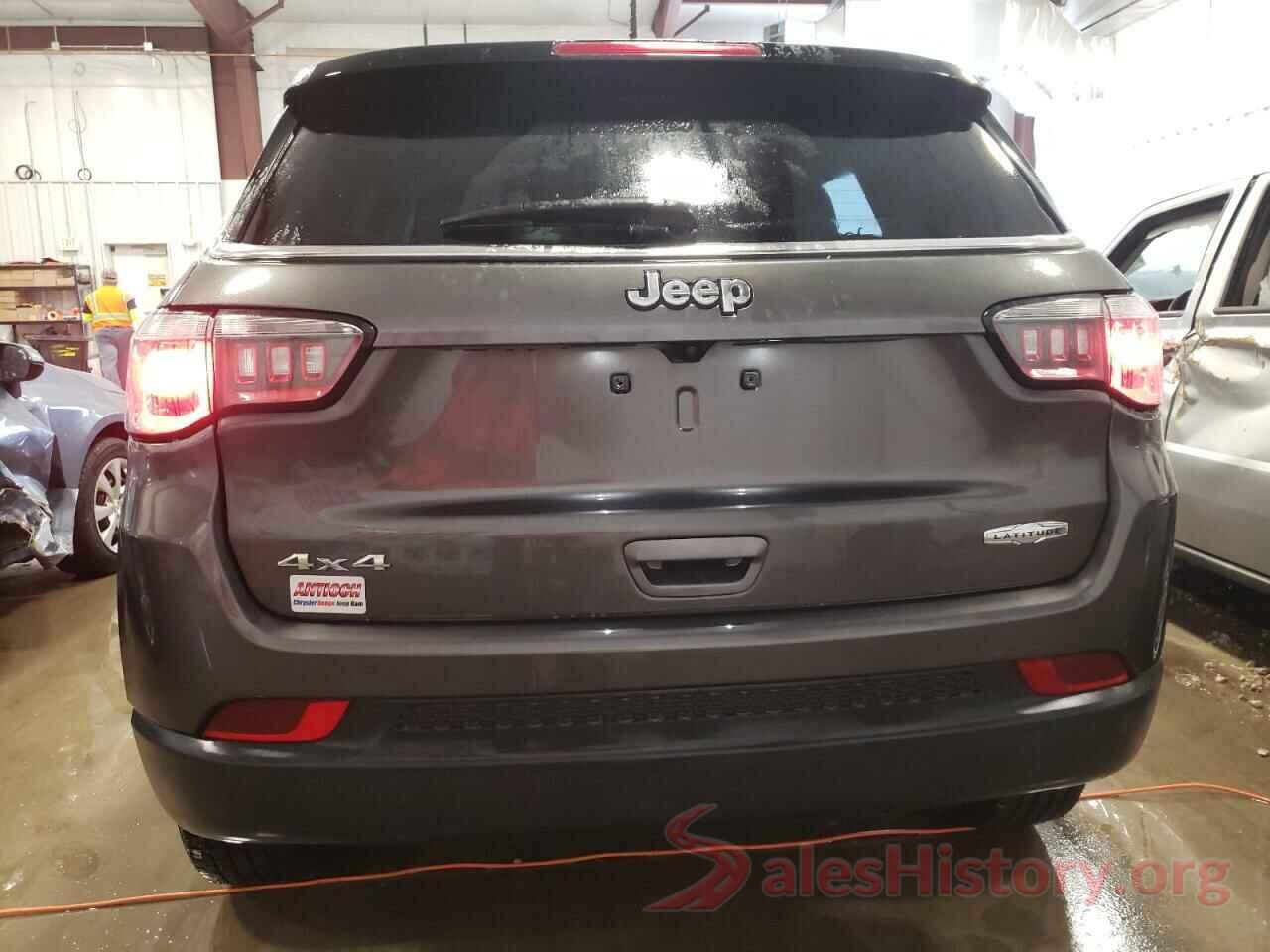 3C4NJDBB6JT161725 2018 JEEP COMPASS