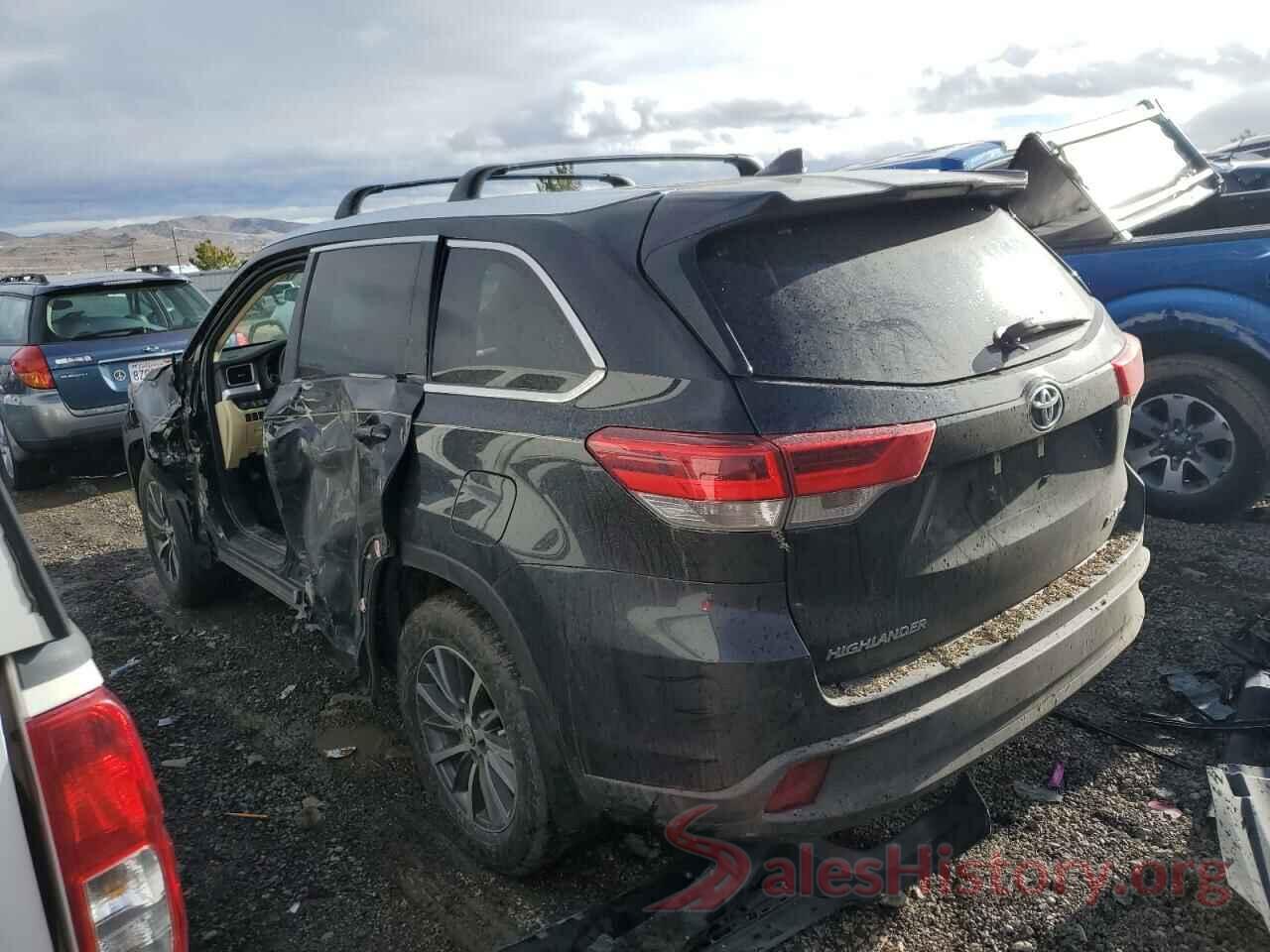 5TDJZRFH2JS531131 2018 TOYOTA HIGHLANDER