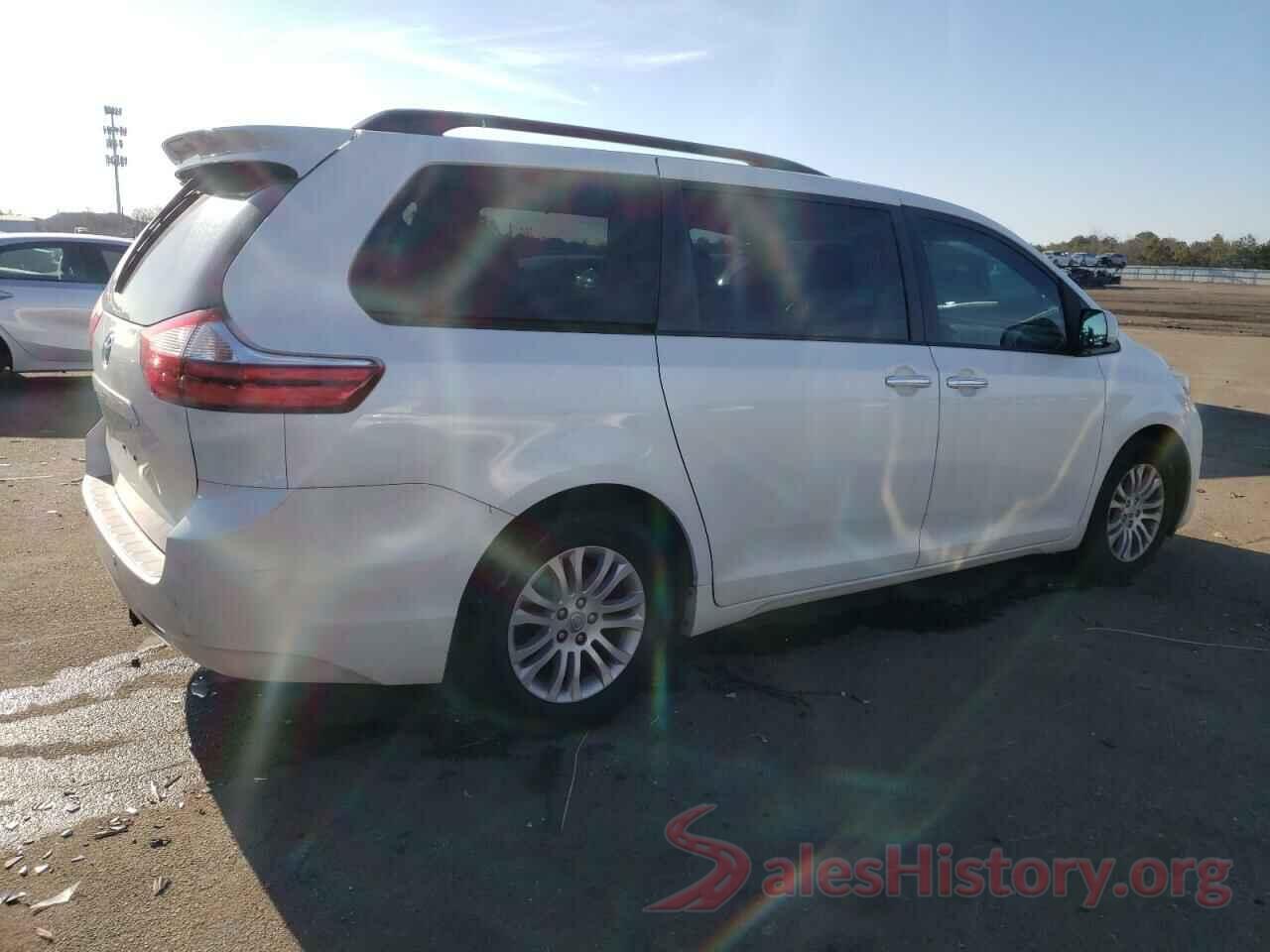 5TDYZ3DC6HS872044 2017 TOYOTA SIENNA