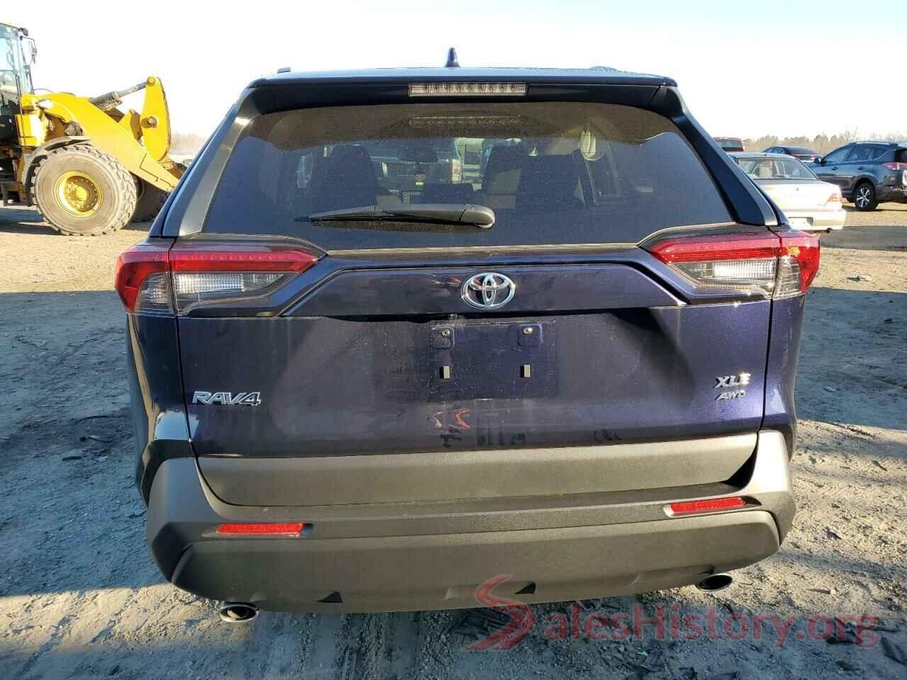 2T3P1RFVXNW324806 2022 TOYOTA RAV4