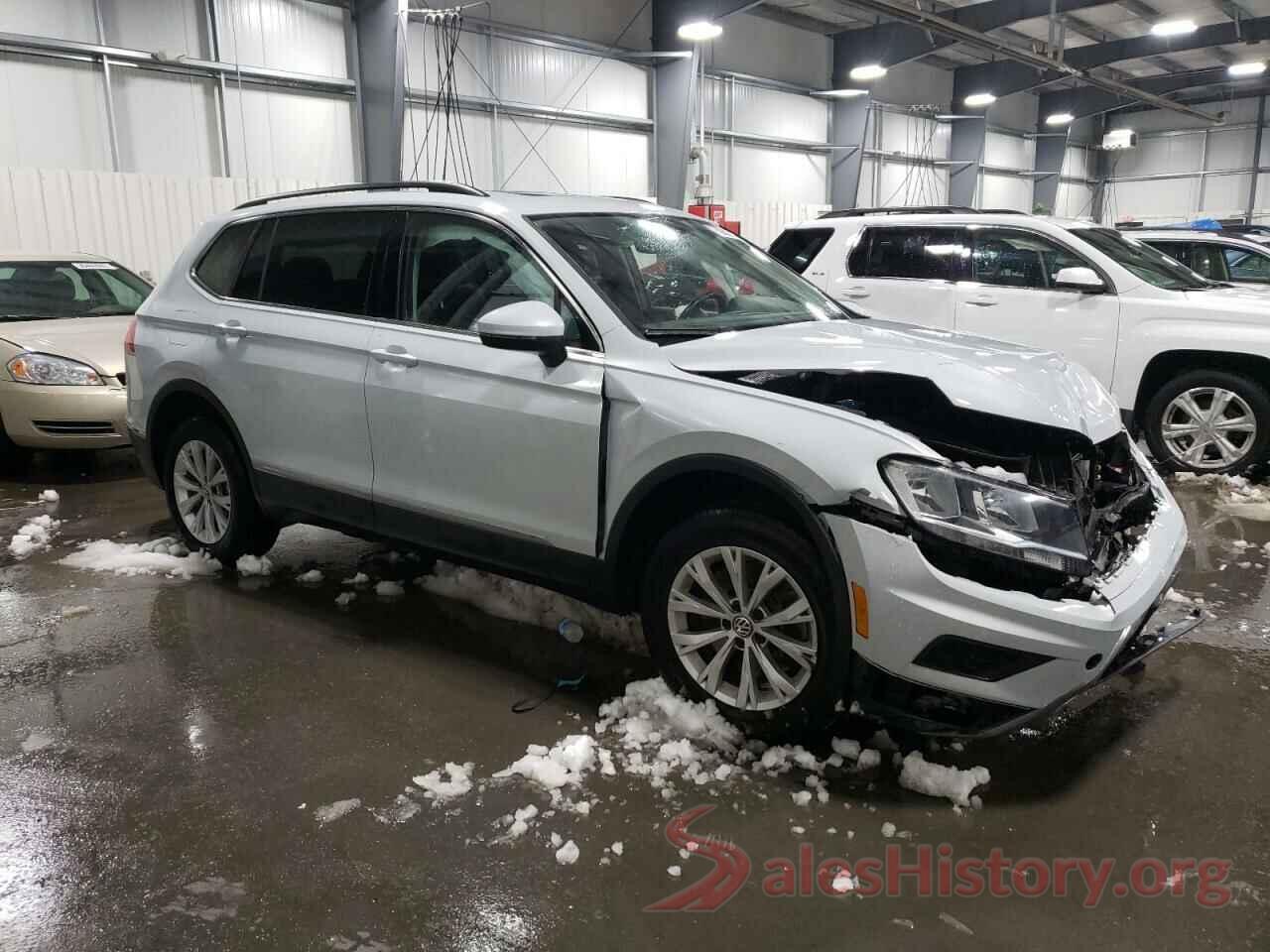 3VV2B7AX2JM158685 2018 VOLKSWAGEN TIGUAN